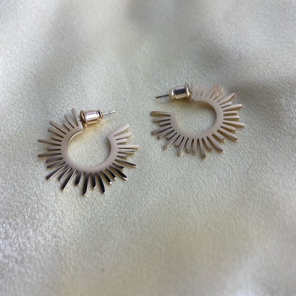 14K Gold Platted Sun Earrings - Picture 3 of 3